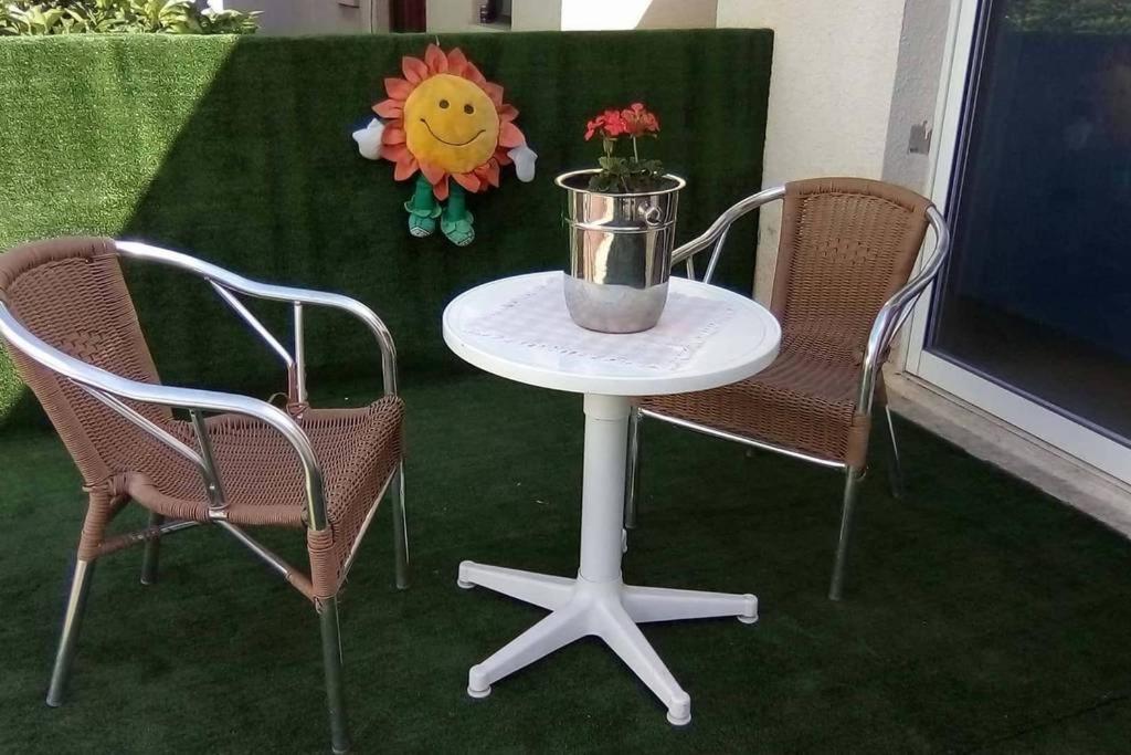 Paphos Inn Extérieur photo